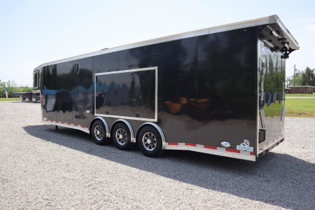 New 2023 United Trailers 36' Gooseneck Enclosed Car / Racing Trailer