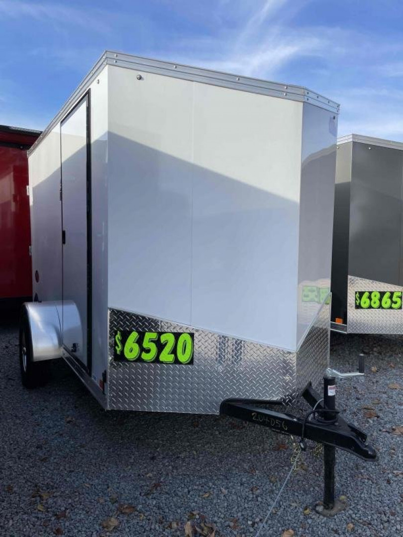 New 2023 United Enclosed Trailer 6x10