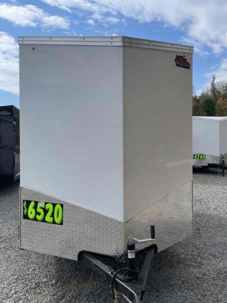 New 2023 United Enclosed Trailer 6x10