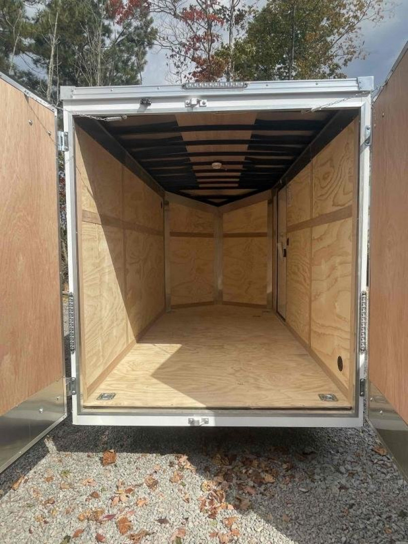 New 2023 United Enclosed Trailer 6x12