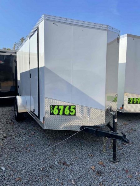 New 2023 United Enclosed Trailer 6x12