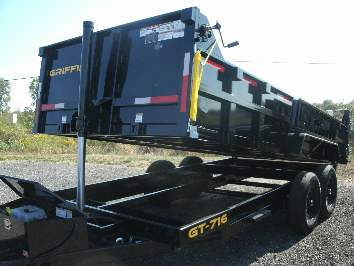 New 2025 GRIFFIN TRAILERS 82 x 16 Dump Trailer
