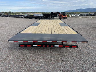 New 2026 PJ 22' Deckover Tilt Trailer (14k)