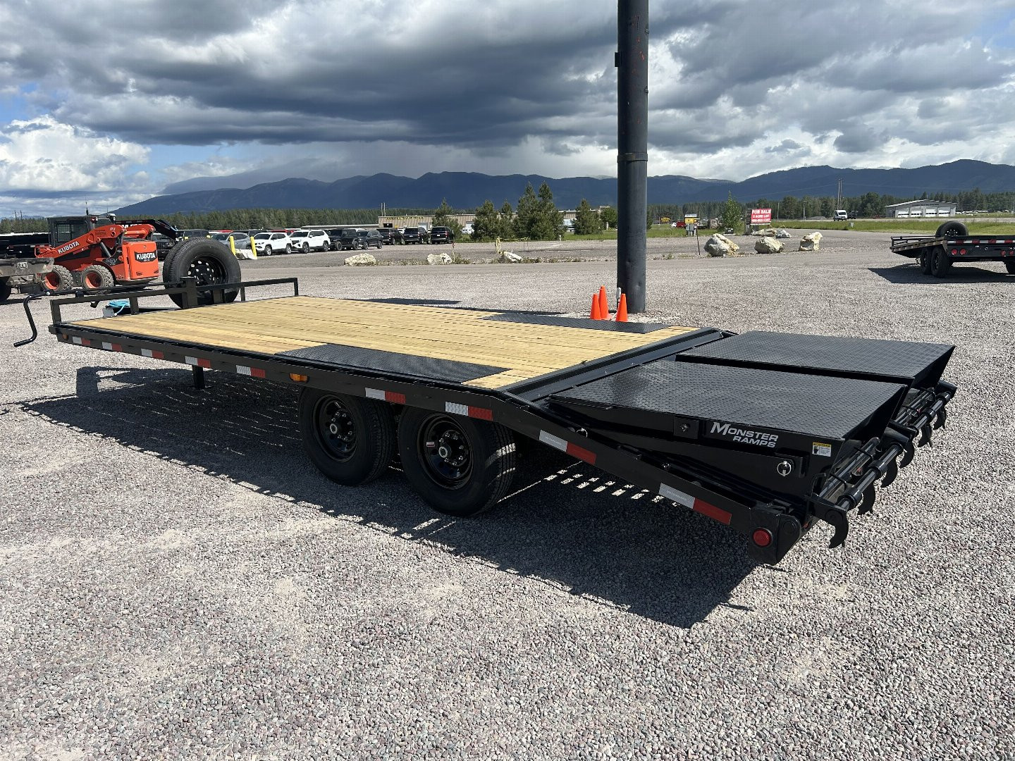 New 2026 PJ 20' Deckover Trailer (14k)