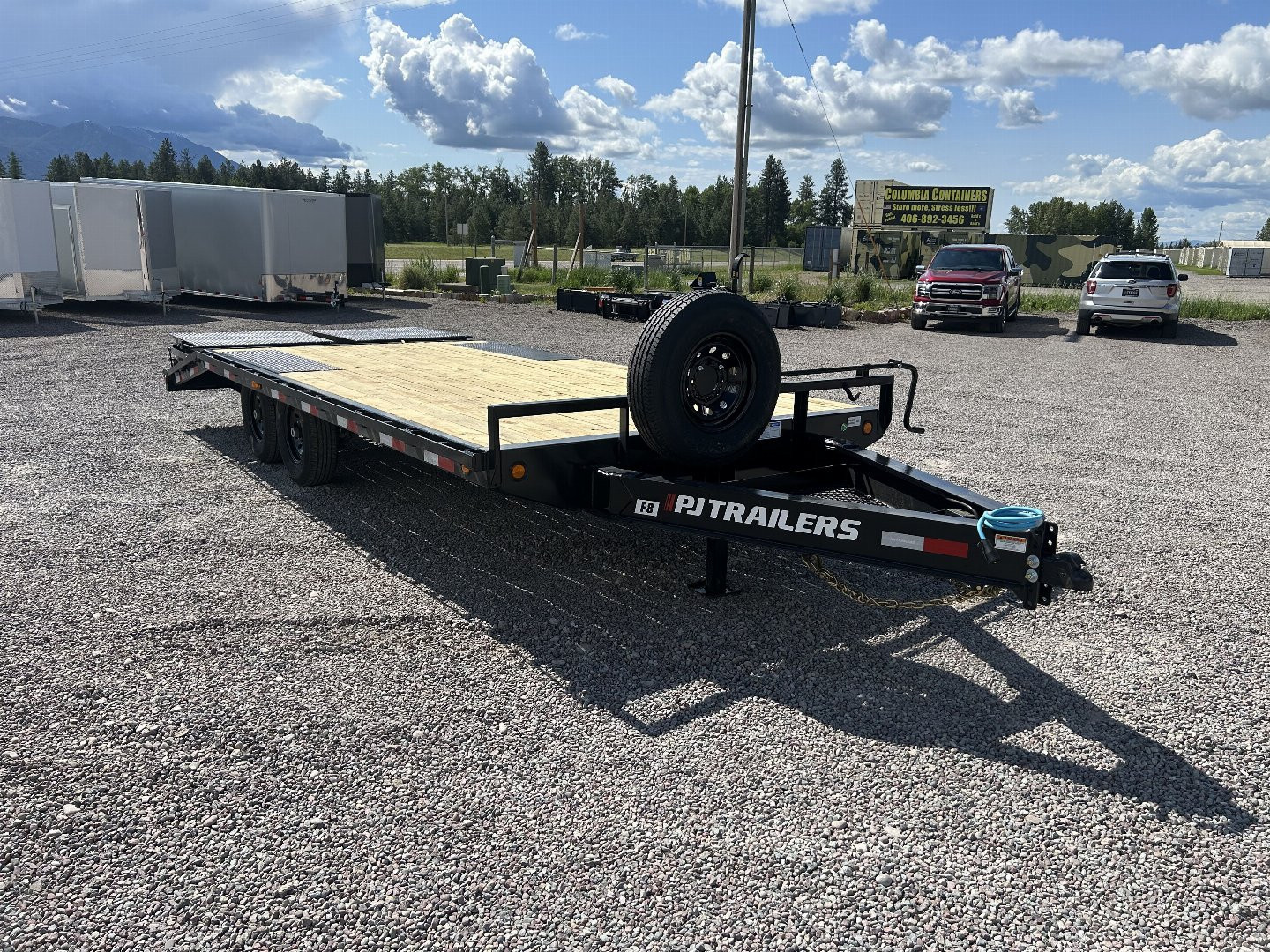 New 2026 PJ 20' Deckover Trailer (14k)