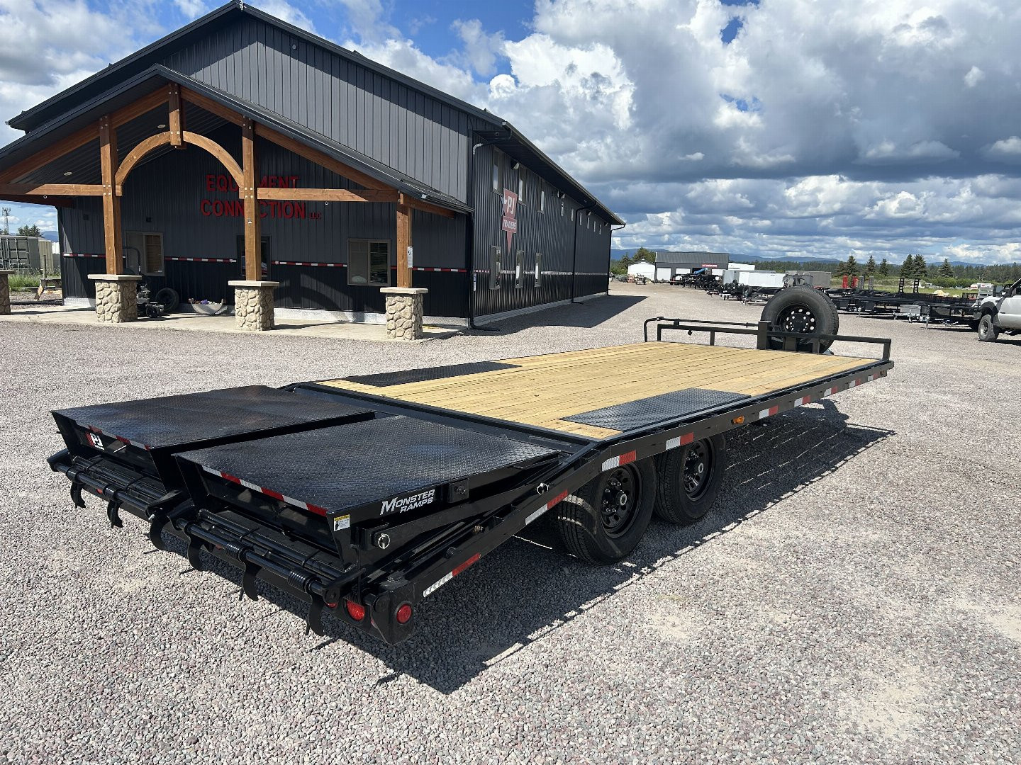 New 2026 PJ 20' Deckover Trailer (14k)