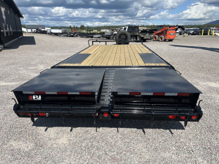 New 2026 PJ 20' Deckover Trailer (14k)
