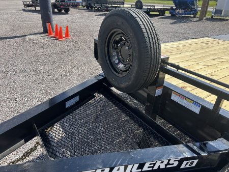 New 2026 PJ 20' Deckover Trailer (14k)