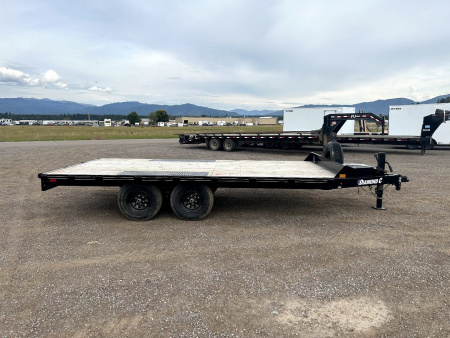 New 2024 Diamond C Trailers Deckover Trailer