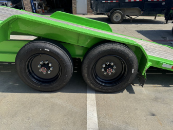 Used 2023 Load Trail GN 8 7X24 Equipment Trailer