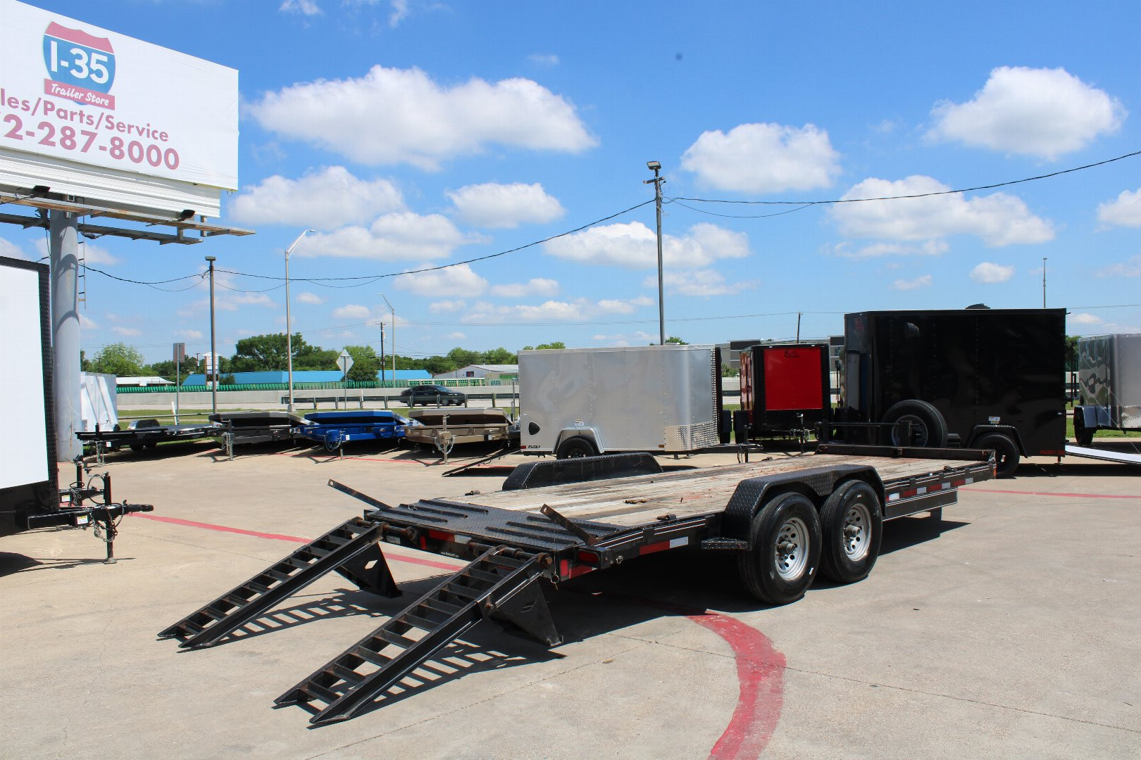 Used 2016 Diamond C Trailers Equipment Trailer