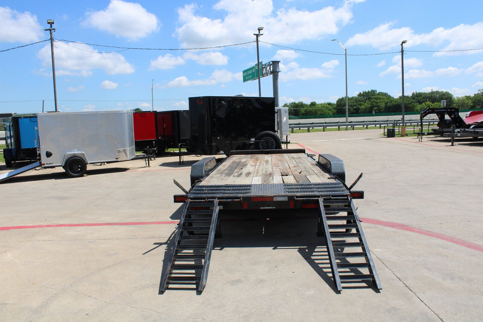 Used 2016 Diamond C Trailers Equipment Trailer