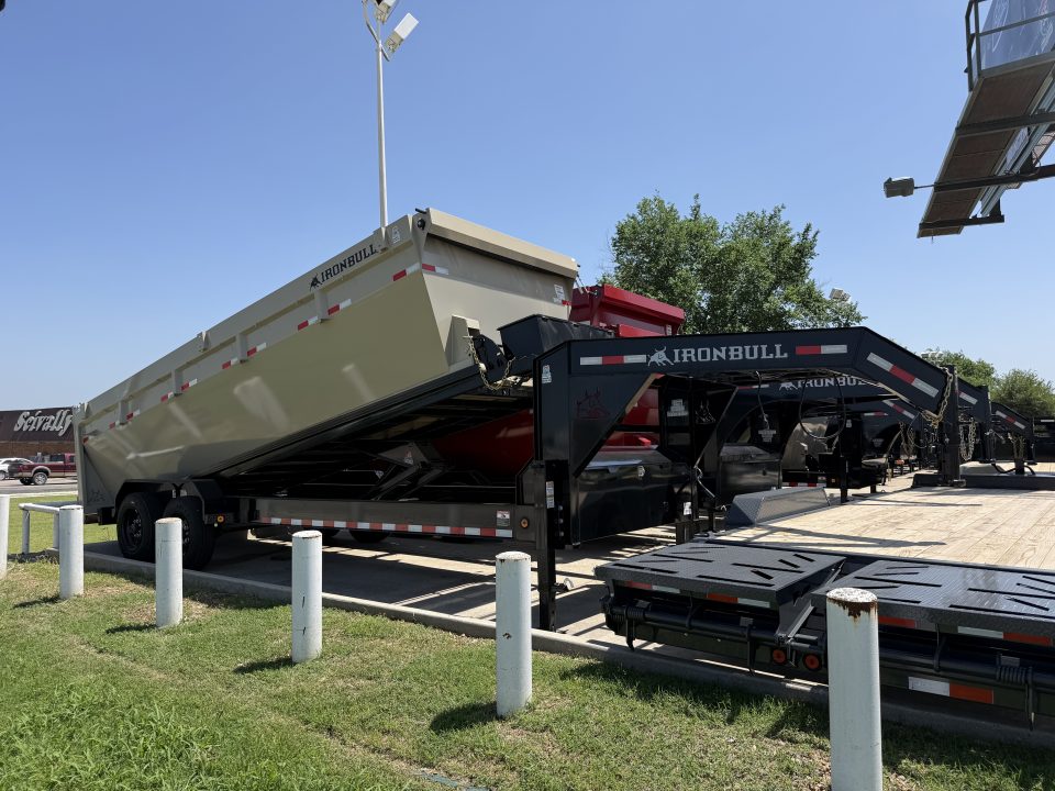 New 2025 Iron Bull DBG14 83x20 Roll Off