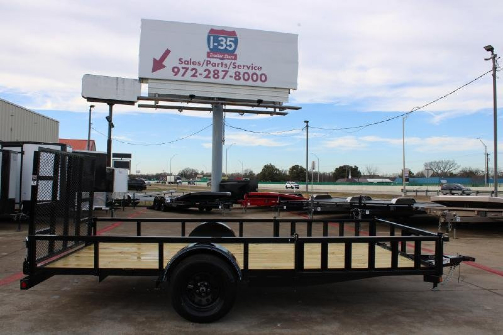 New 2025 Top Hat Trailers 83x14 QH Utility Trailer