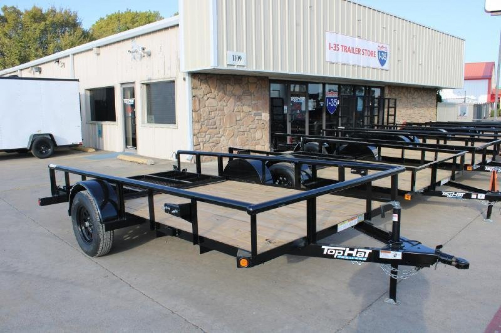 New 2025 Top Hat Trailers DERBY SR PIPE - 6.5x12 DSP Utility Trailer
