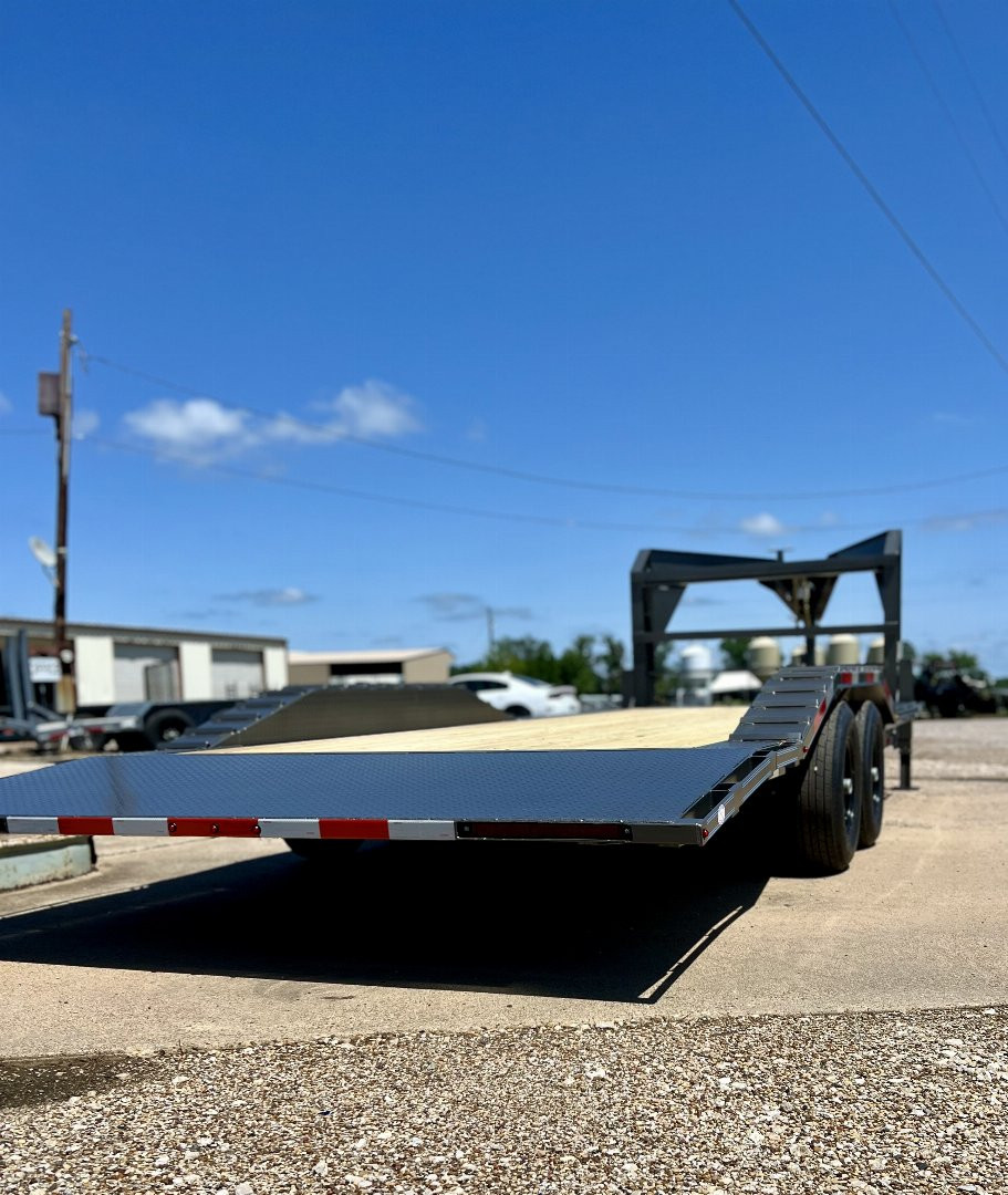 New 2025 Bellwether MFG 22' Tilt Trailer