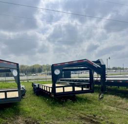 New 2025 Bellwether MFG 24' Pipetop Gooseneck Bodies