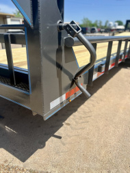 New 2025 Bellwether MFG 24' Pipetop Gooseneck Bodies