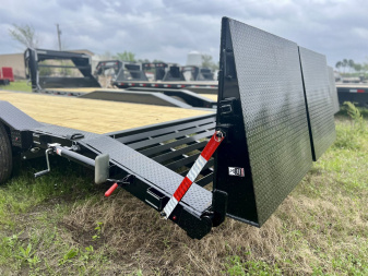 New 2025 DP Platinum Star GN CH 102x26 Gooseneck