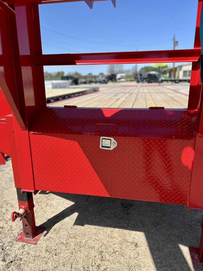 New 2025 DP Platinum Star Deckover Trailer