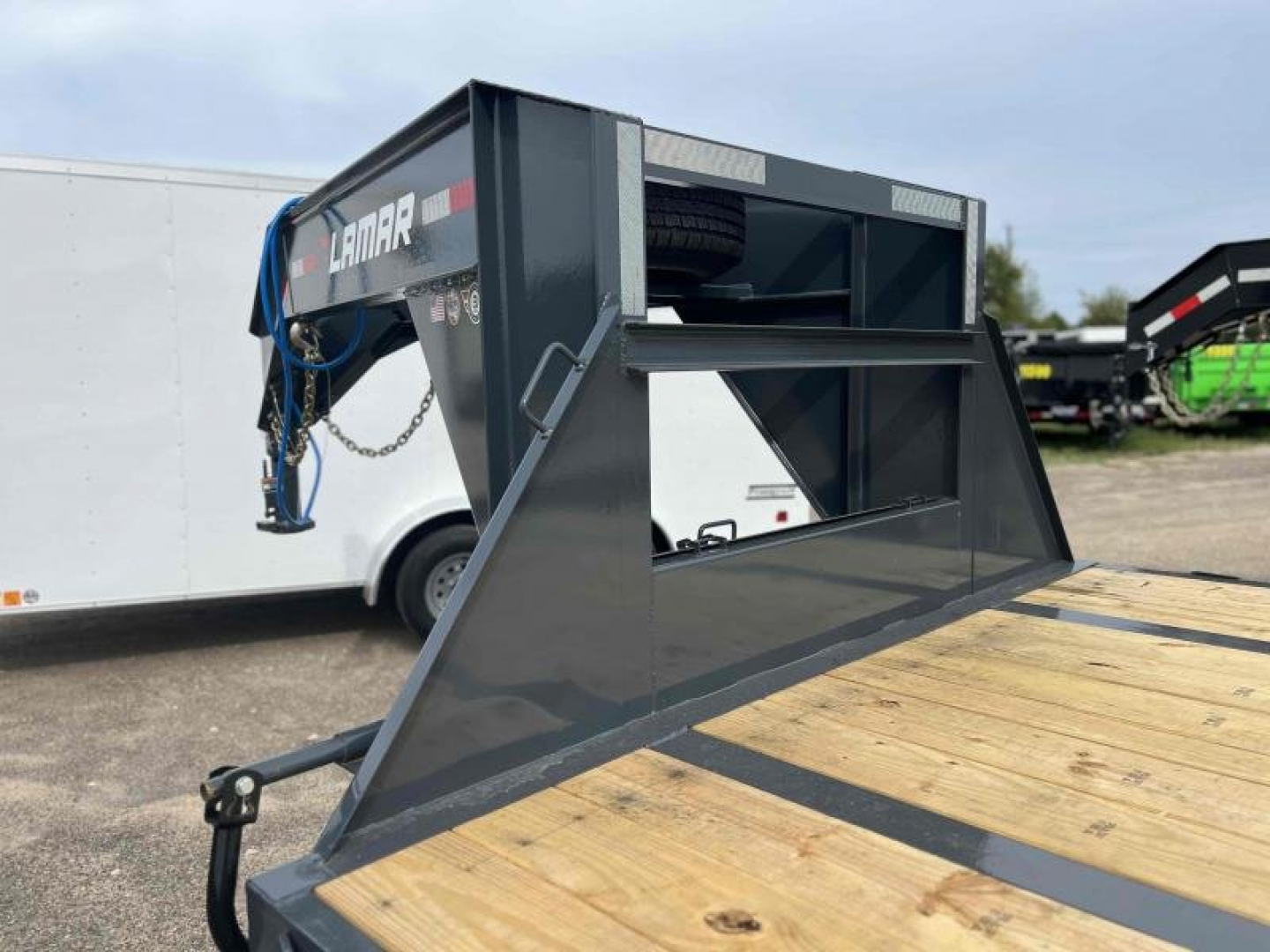 New 2024 Lamar FD 40' Gooseneck Trailer