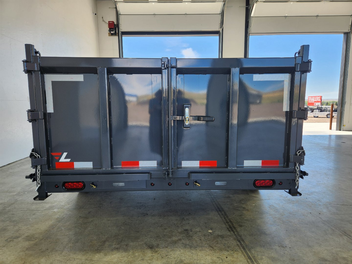 New 2025 Lamar 14' Dump Trailer 16K