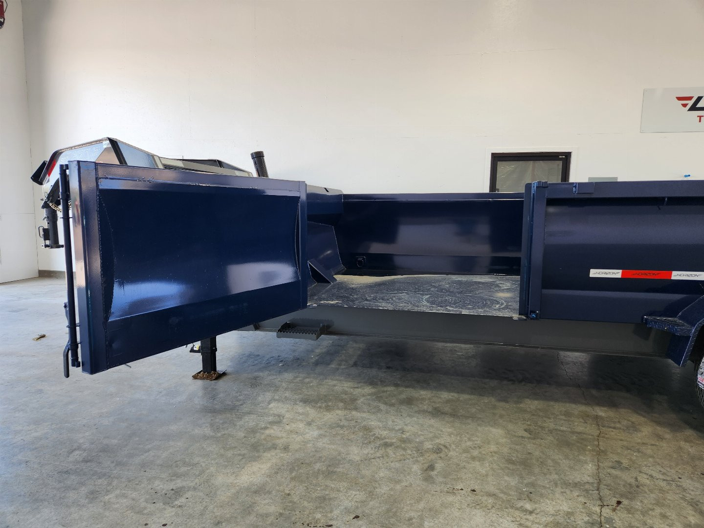 New 2025 Horizon 18' Gooseneck Dump Trailer 20K