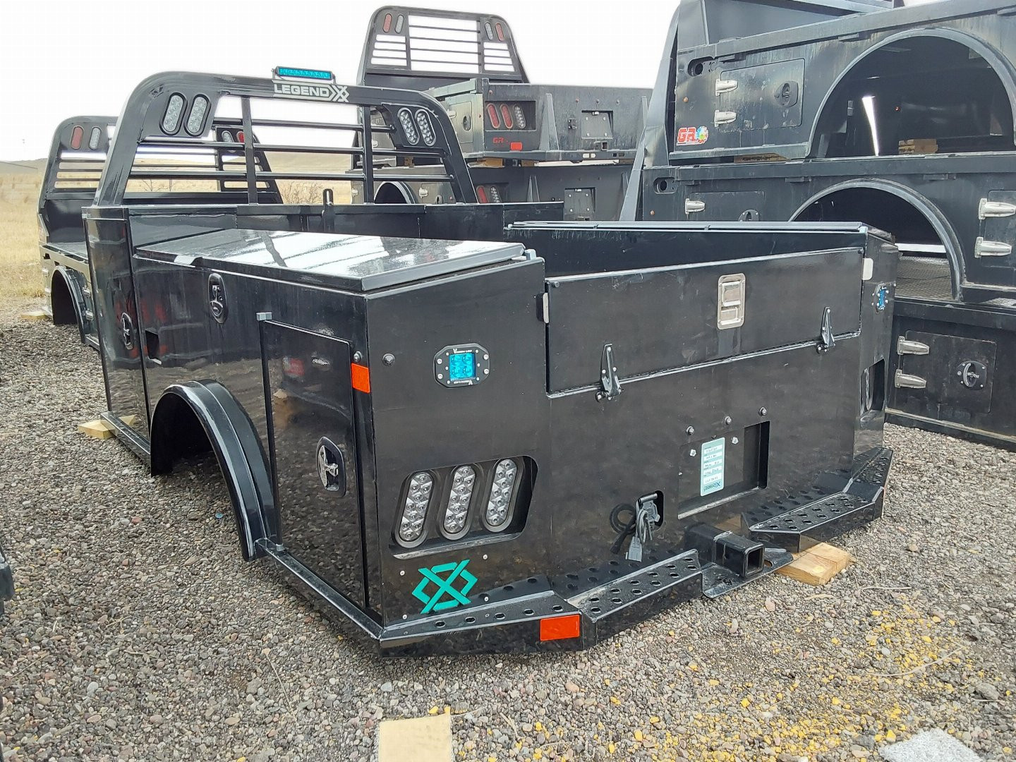 New 2025 LegendX Skirted Workbody , Single Wheel 84" x 102" Longbed 56" CTA