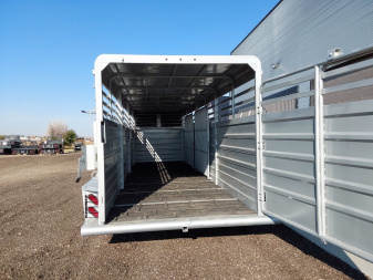 New 2025 GR Gooseneck Stock Trailer 28' 21K