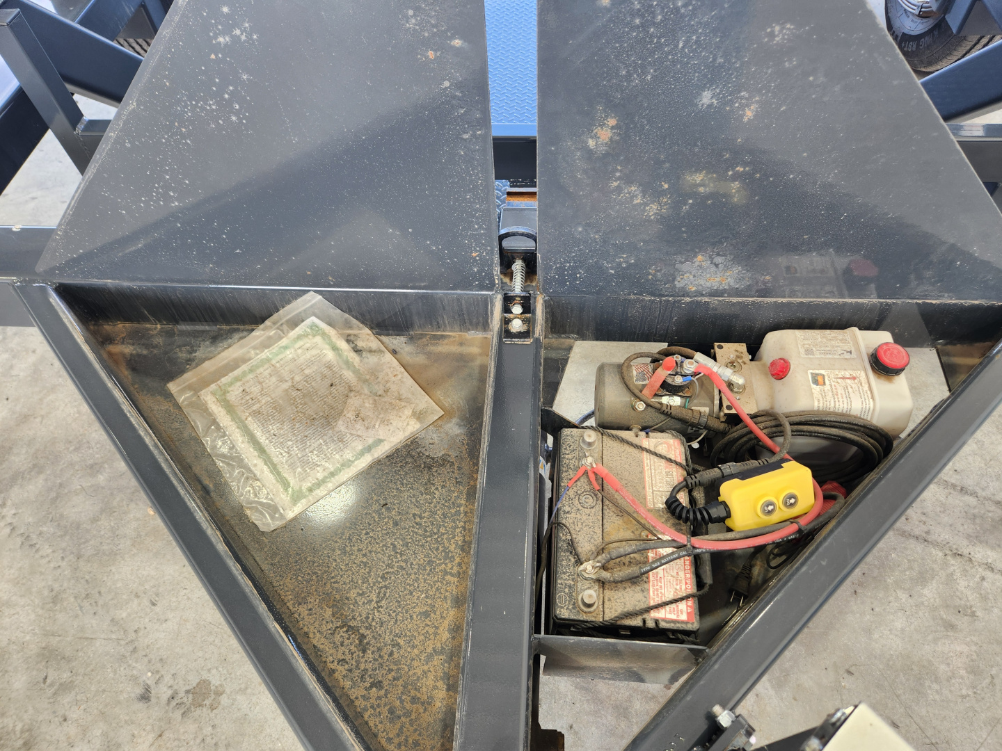2024 Equipment Flatbed Trailer photo 6