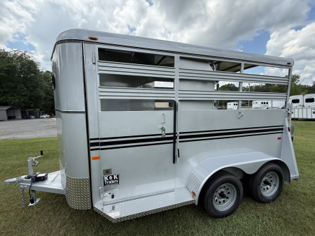 New 2026 Bee 2 Horse Durango W/DR Horse Trailer