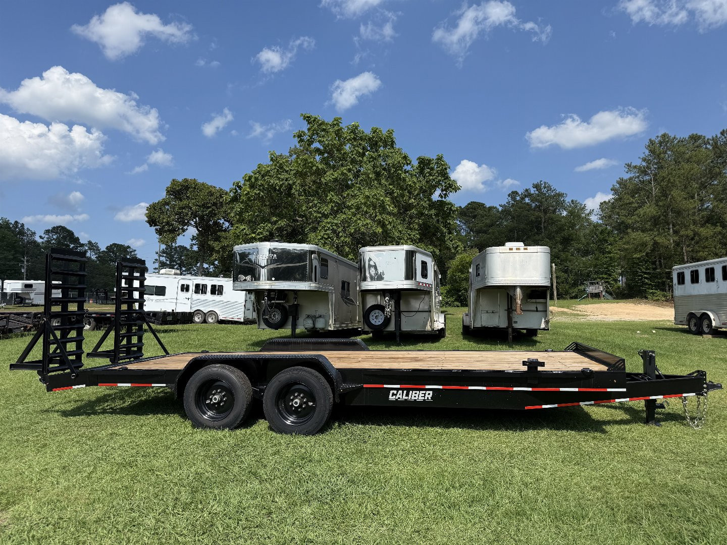 New 2025 Caliber Trailer Mfg 7x2216K Equipment Trailer