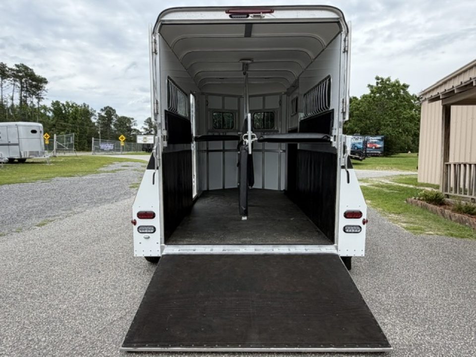 New 2026 Gore Trailers 2HS W/SIDE RAMP Horse Trailer