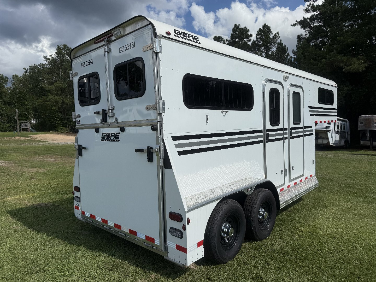 New 2024 Gore Trailers 2HS GN W/5'DR Horse Trailer