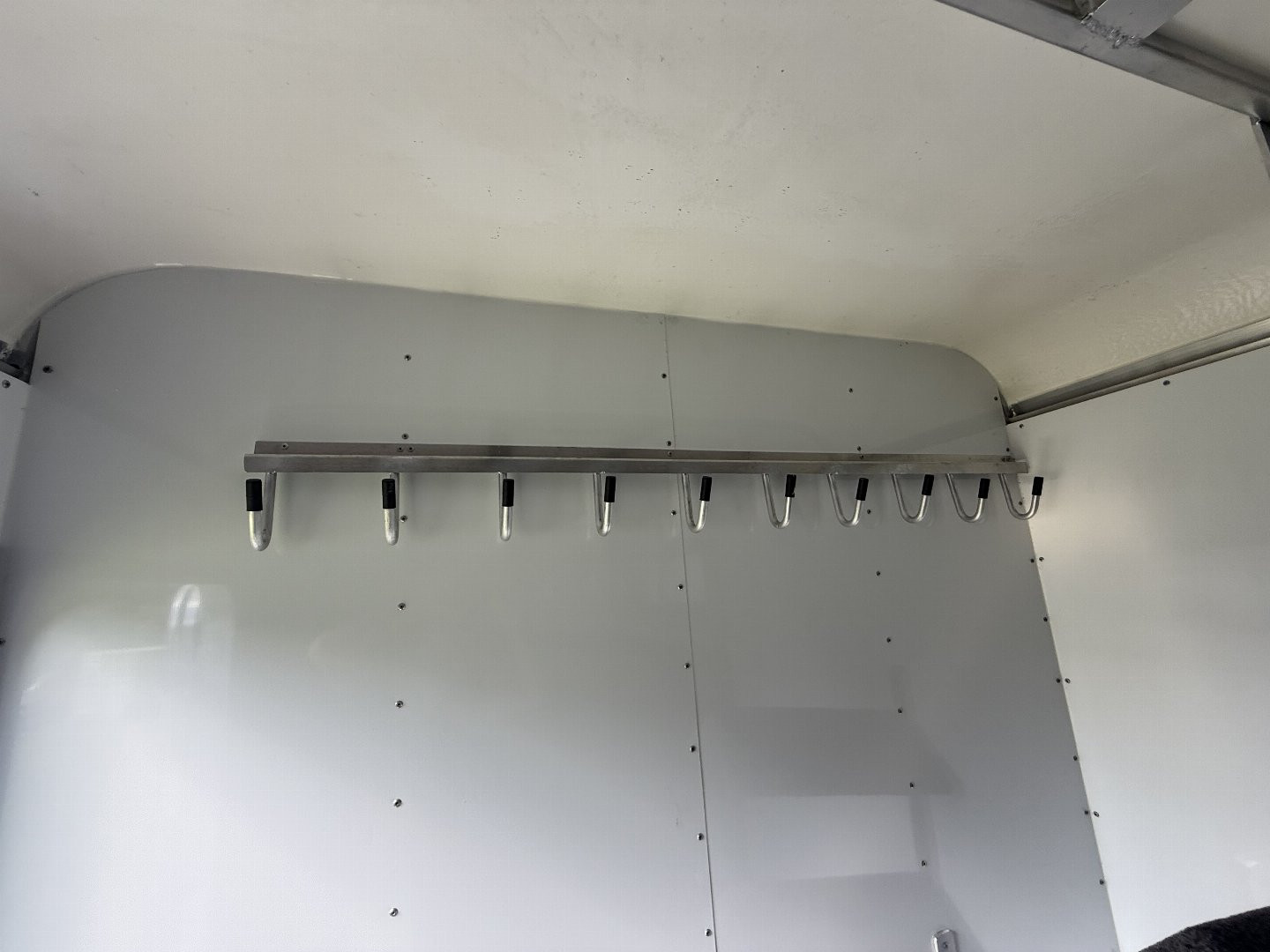 New 2024 Gore Trailers 2HS GN W/5'DR Horse Trailer