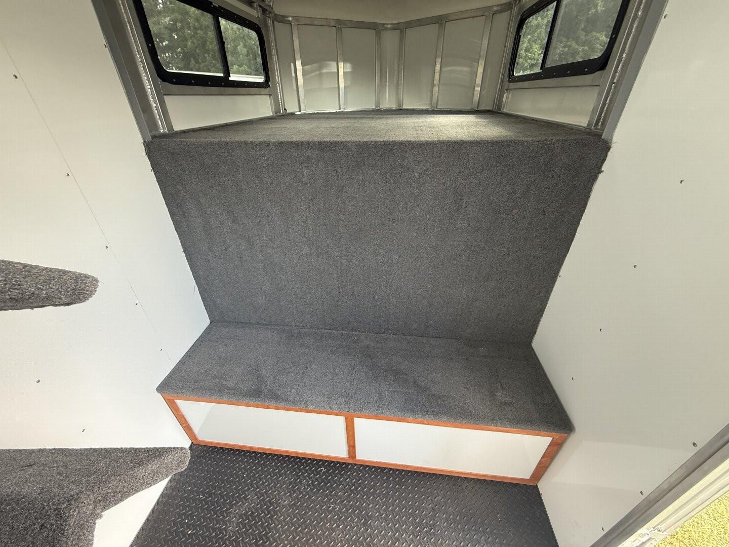 New 2024 Gore Trailers 2HS GN W/5'DR Horse Trailer