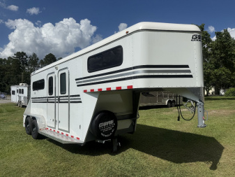 New 2024 Gore Trailers 2HS GN W/5'DR Horse Trailer