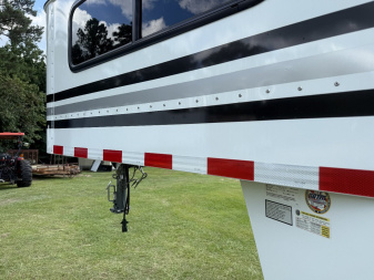 New 2024 Gore Trailers 2HS GN W/5'DR Horse Trailer