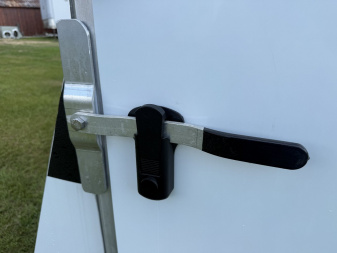 New 2024 Gore Trailers 2HS GN W/5'DR Horse Trailer