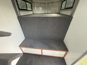 New 2024 Gore Trailers 2HS GN W/5'DR Horse Trailer