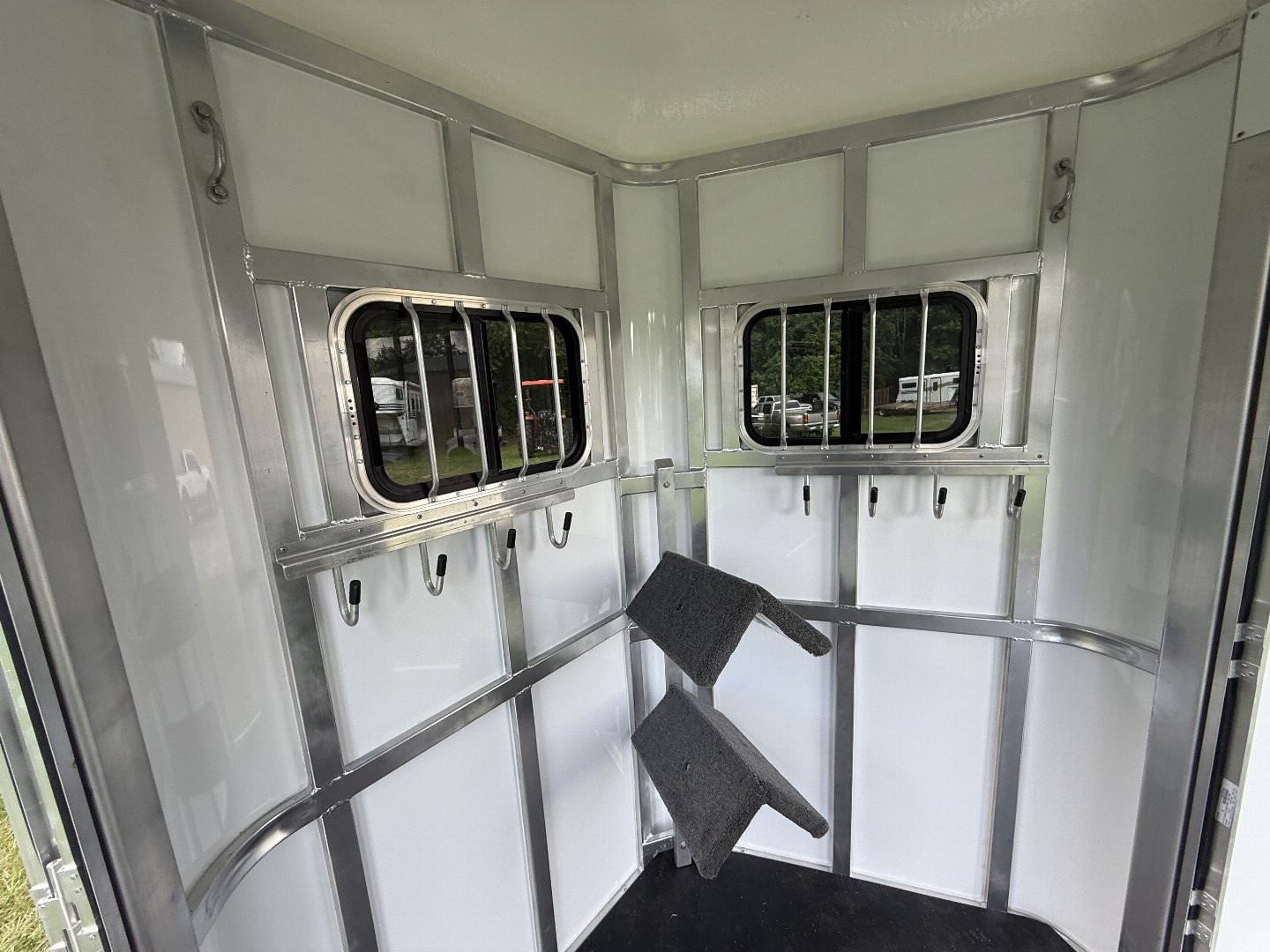 New 2026 Gore Trailers ADTB Horse Trailer