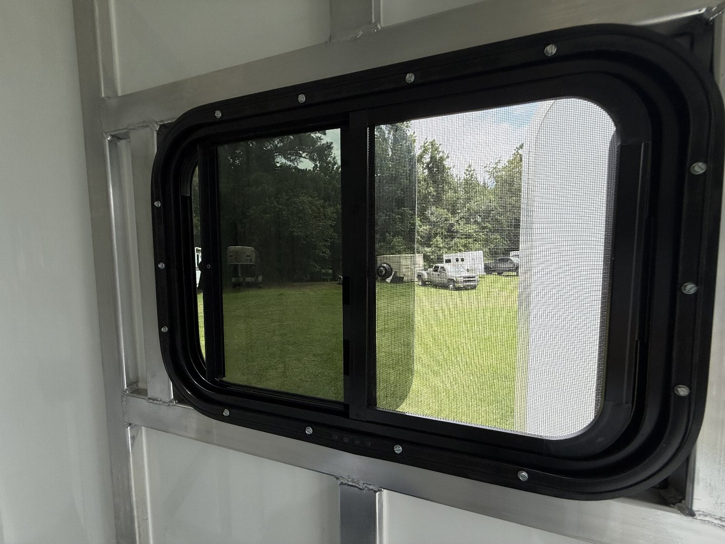 New 2026 Gore Trailers ADTR w/5' Dressing Room Horse Trailer