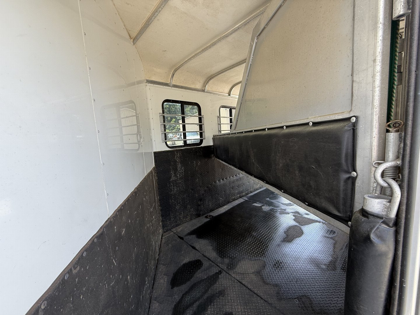Used 2005 Gore Trailers A3SL Horse Trailer