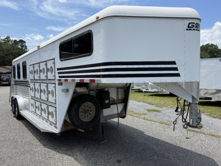 Used 2005 Gore Trailers A3SL Horse Trailer