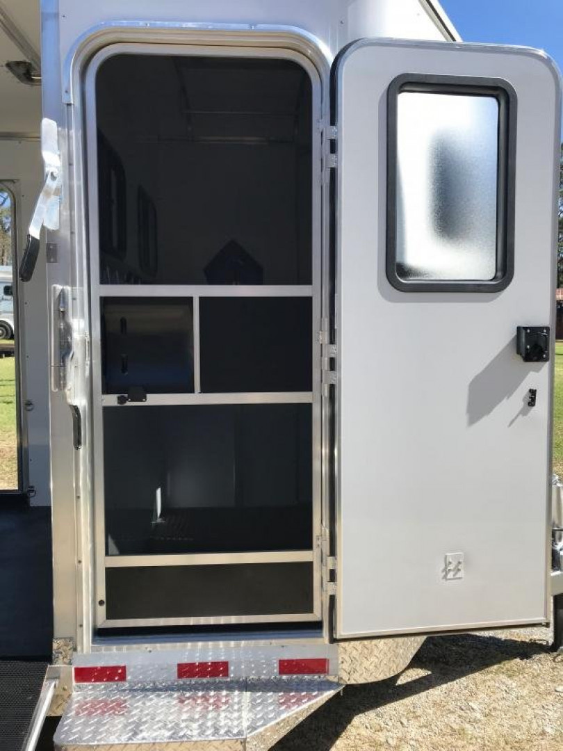 New 2026 Gore Trailers 2HS W/DR AND SIDE RAMP Horse Trailer