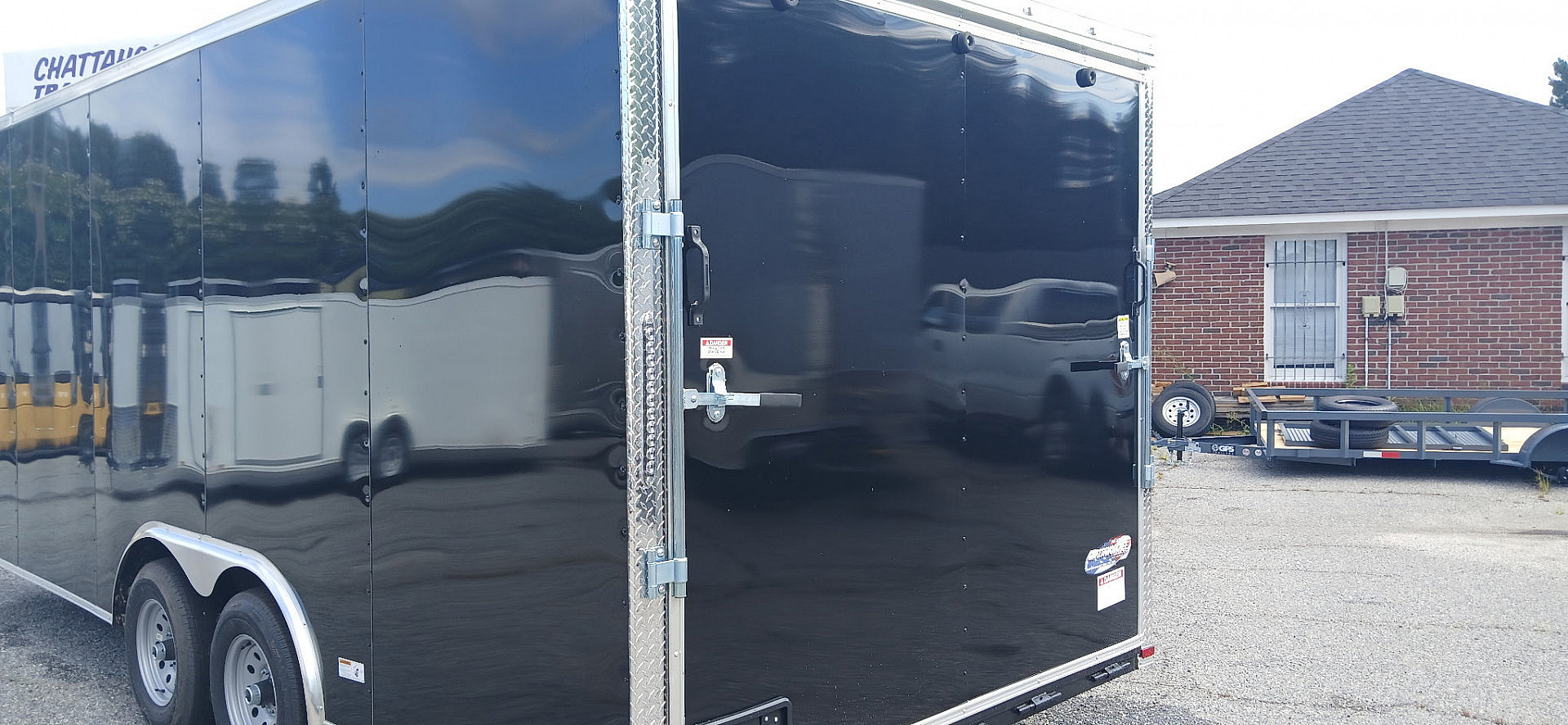 New 2025 Quality Cargo 8.5X20TA3 ENCLOSED CARGO/CAR HAULER