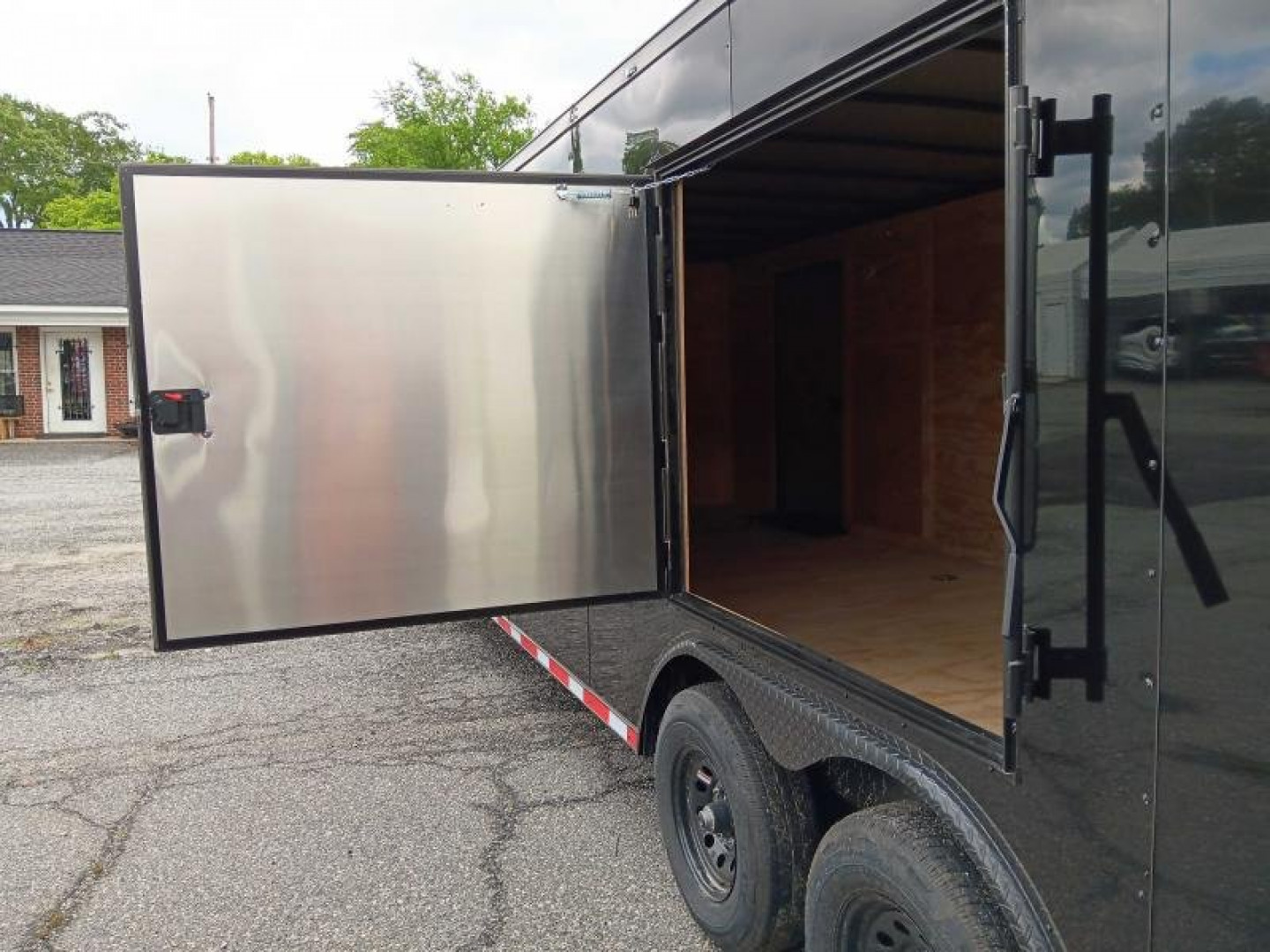 New 2024 Quality Cargo 8.5X28TA3 Enclosed Cargo/Car Hauler Trailer