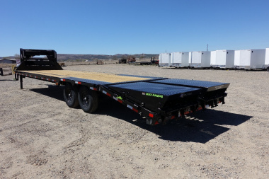 New 2025 LOAD TRAIL GN1410230 Equipment Trailer