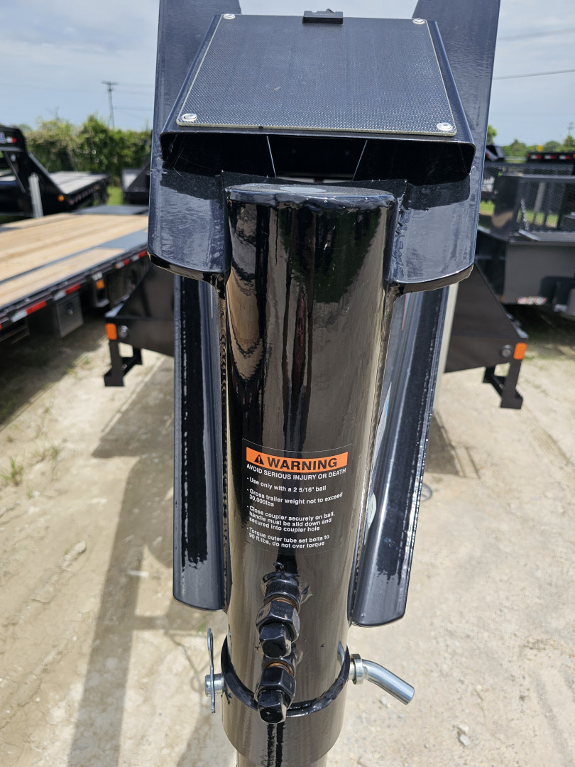 New 2025 Load Trail 102X32 LOW PRO Gooseneck Bodies