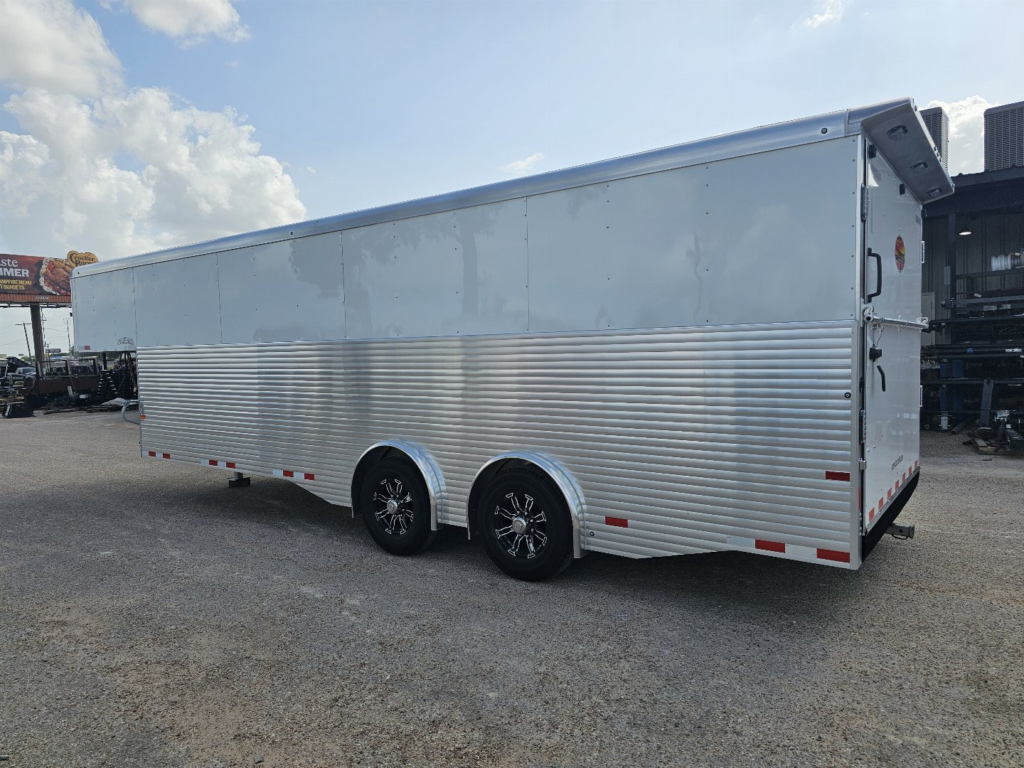 New 2026 Sundowner Trailers WORKHORSE 24X8 GN Cargo / Enclosed Trailer